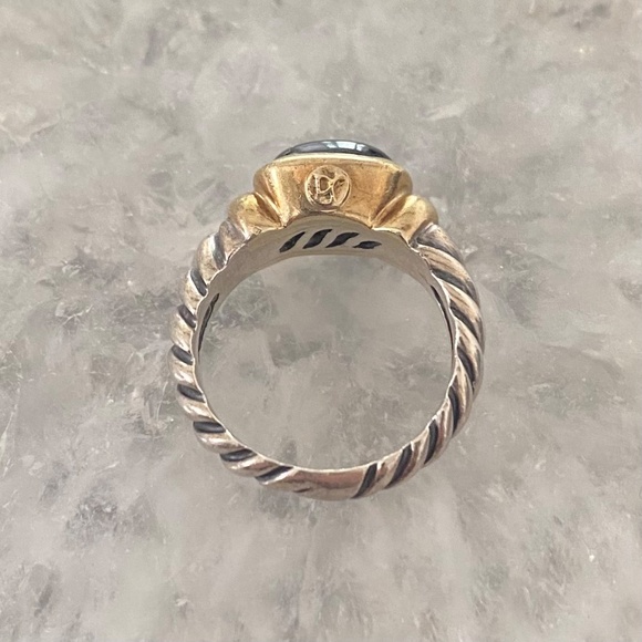 David Yurman Women's Black Onyx Sterling Silver Ring with 14k Gold - Picture 2 of 4